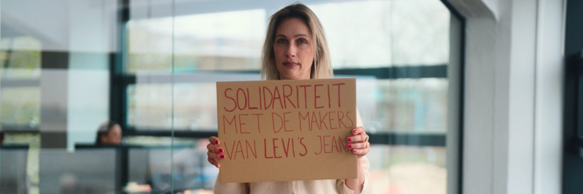 Doneer en help Levi’s ter verantwoording te roepen